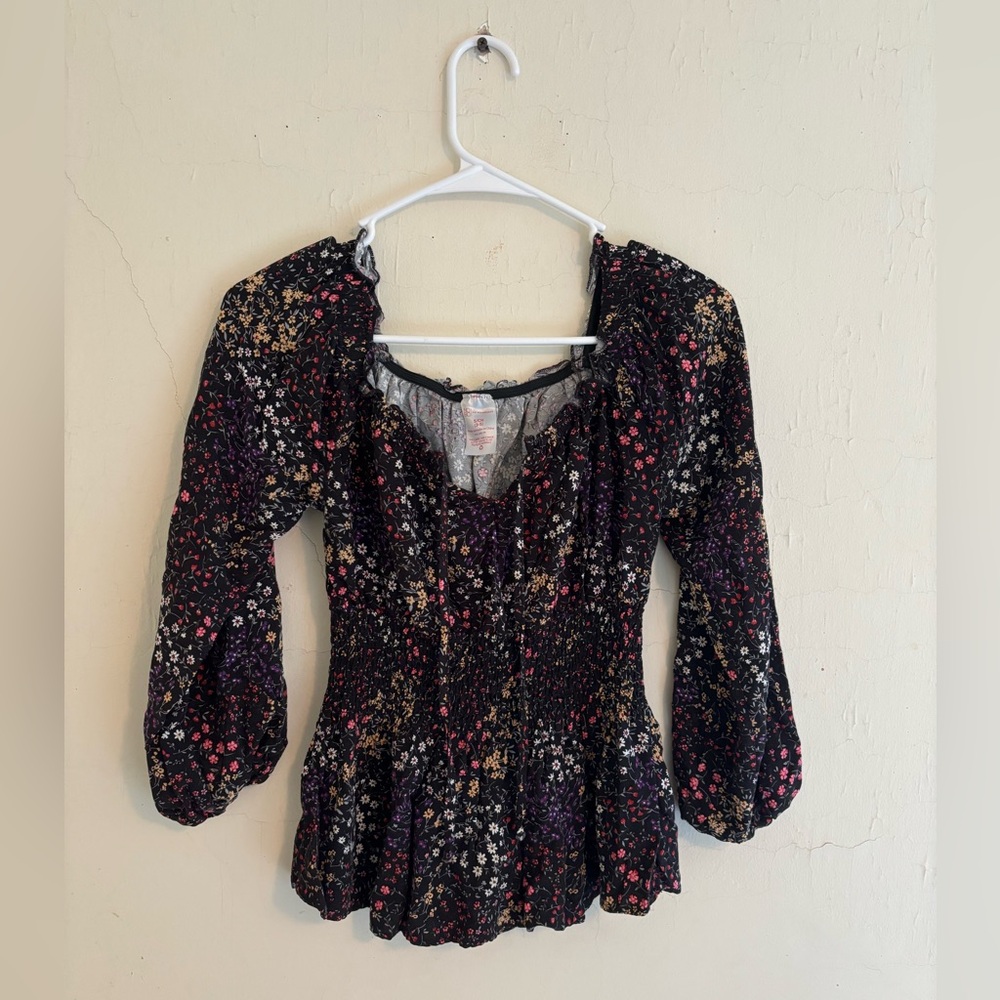 No Boundaries multi flowered long sleeve top scoop neck with tie peasant style
